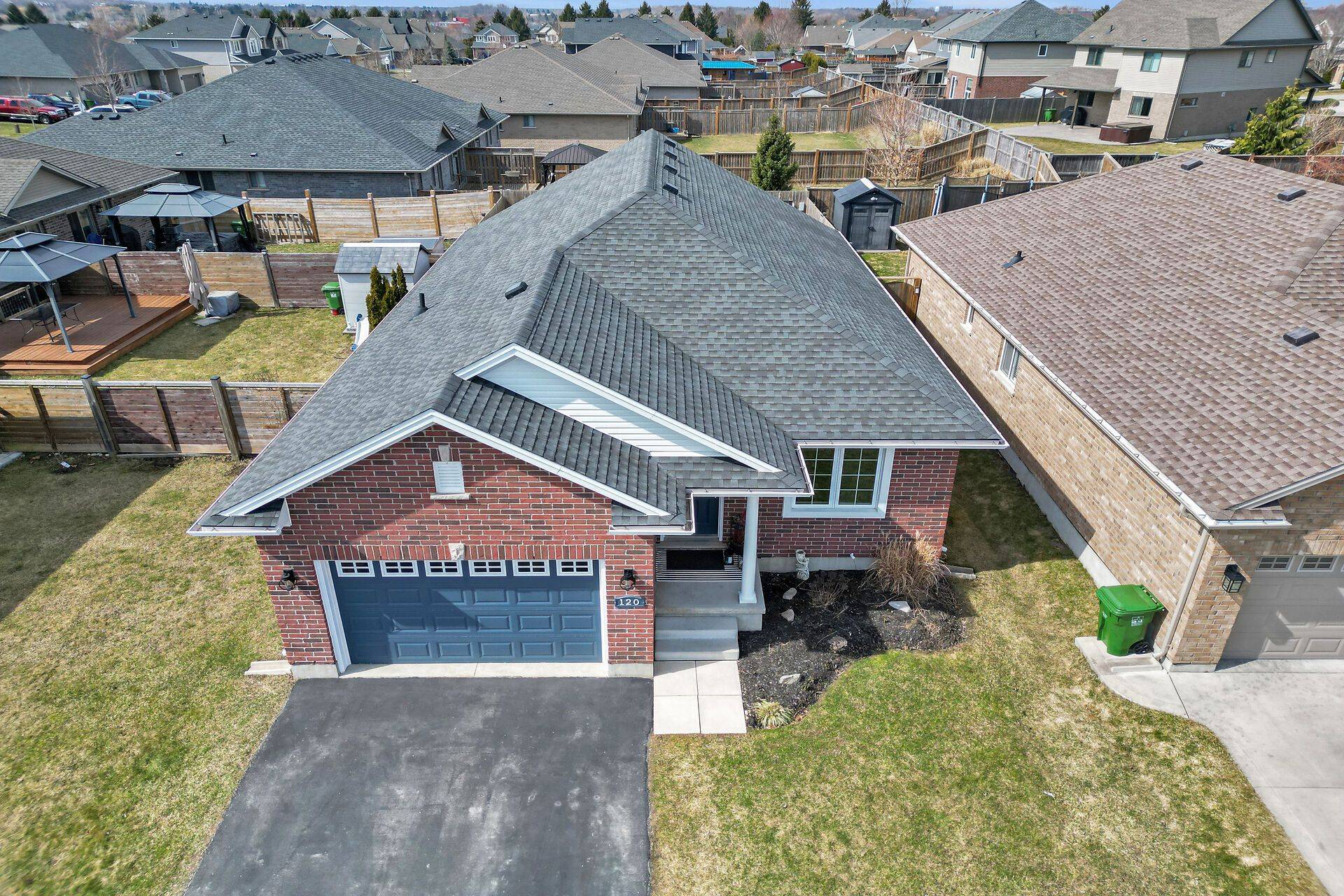 St. Thomas, ON N5R 0E5,120 Peach Tree BLVD