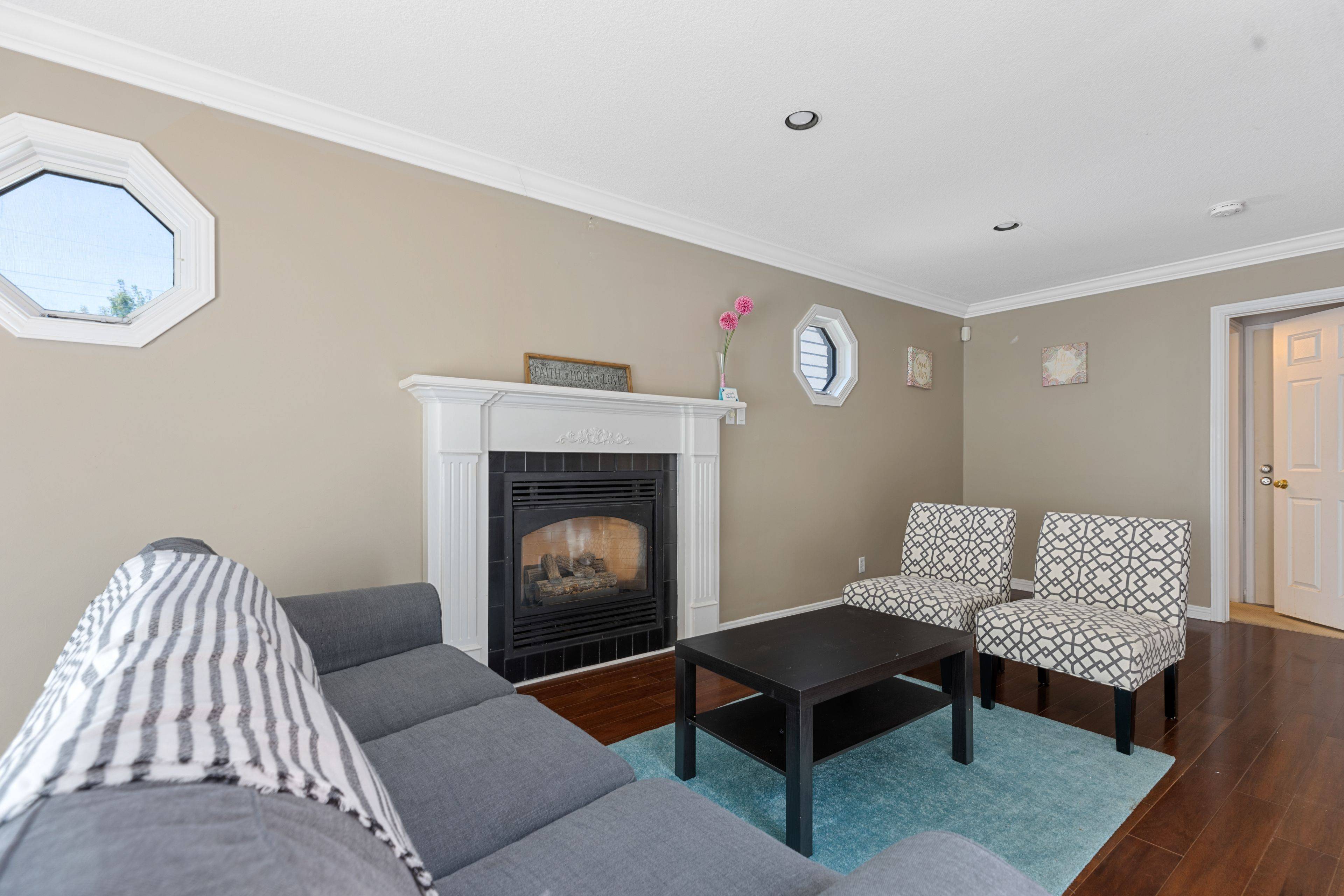 London North, ON N6H 1E6,248 Riverside DR