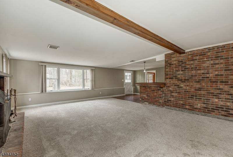 Berkeley Heights Twp., NJ 07922,10 Ralph Pl