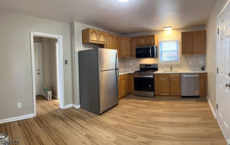 Westfield Town, NJ 07090,645 Central Ave #1