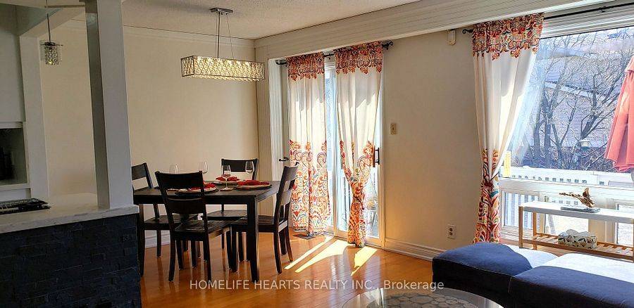 Whitby, ON L1N 6Z7,126 Kirby CRES