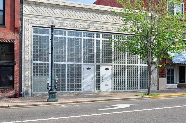 Shreveport, LA 71101,723 Milam Street