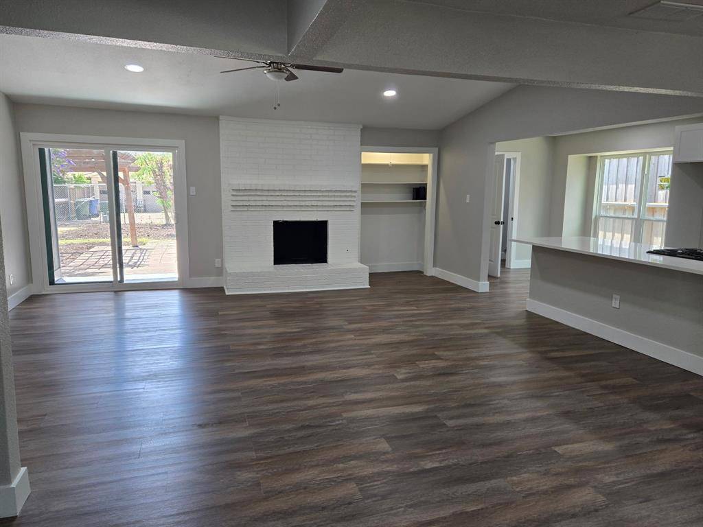 Garland, TX 75043,526 Doral Place