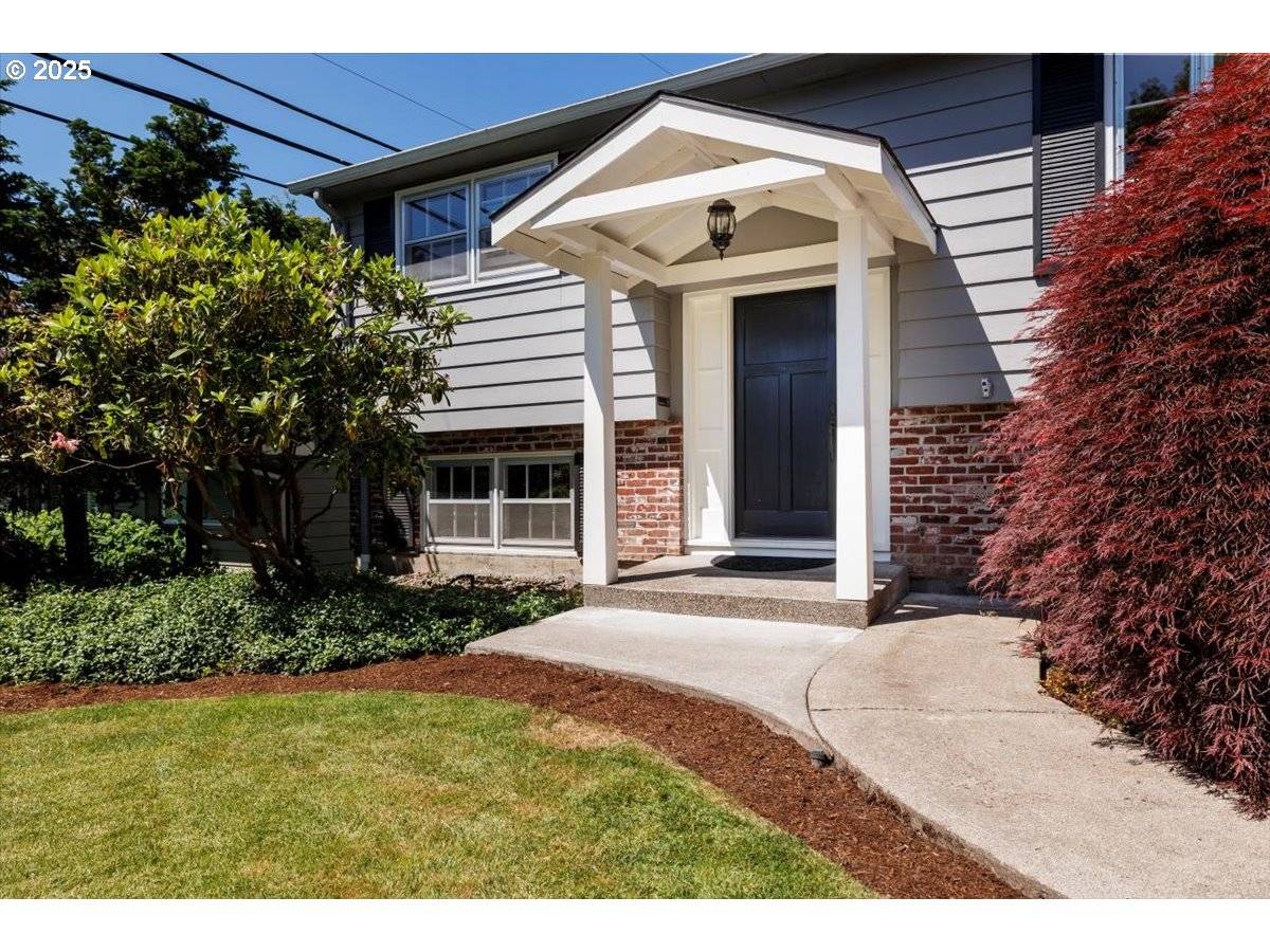 Portland, OR 97229,1375 NW MURRAY RD