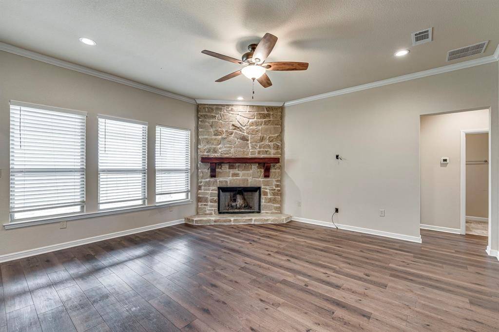 Waxahachie, TX 75167,901 Hoyt Road
