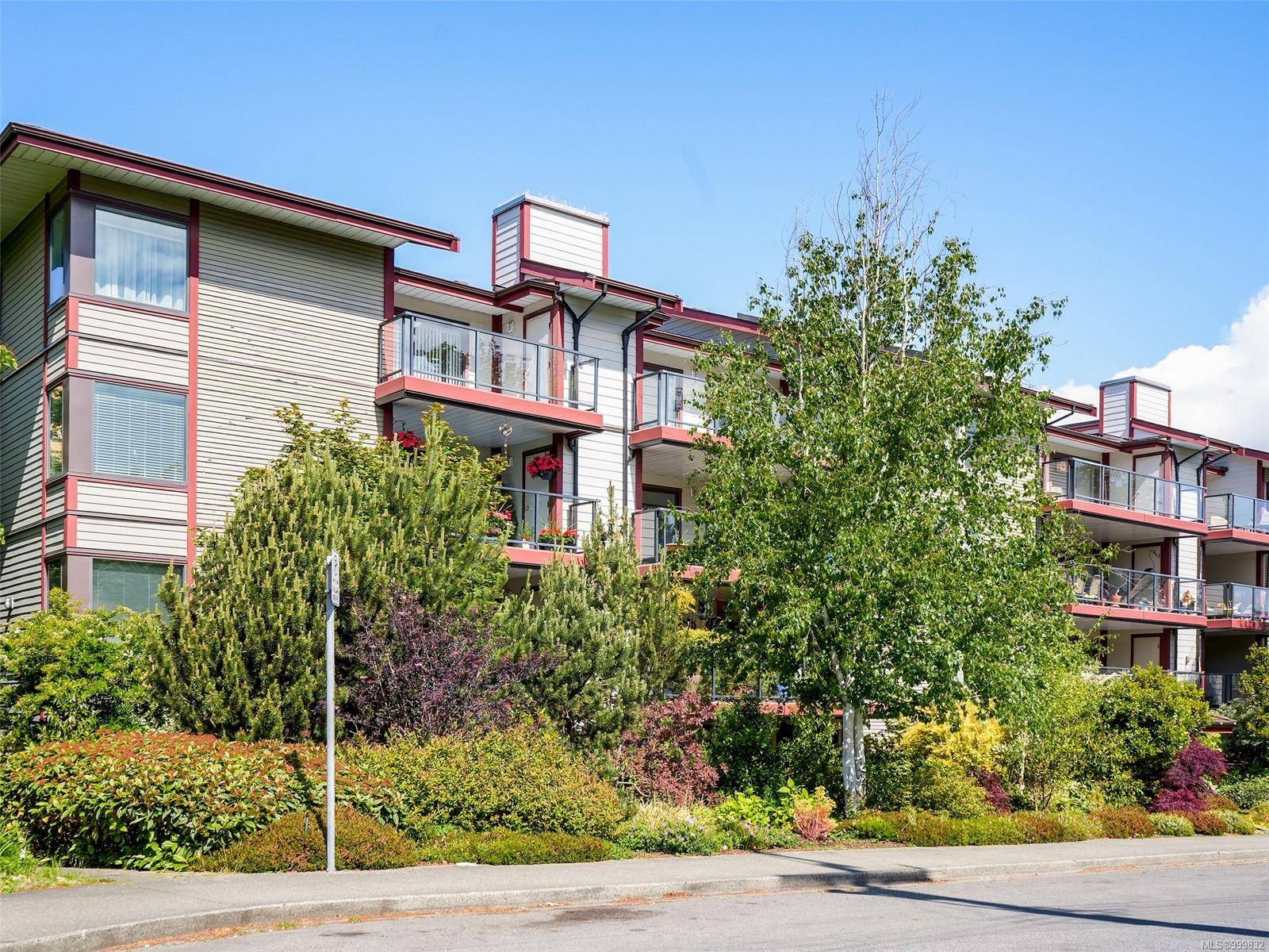 Victoria, BC V8V 2H7,420 Parry St #401