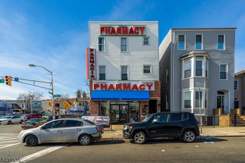 Newark City, NJ 07104,130 Summer Ave
