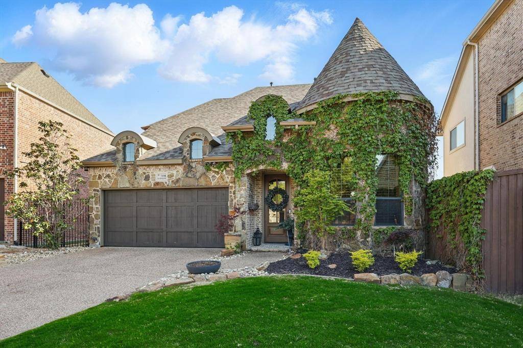 Plano, TX 75024,7008 Redstone Lane