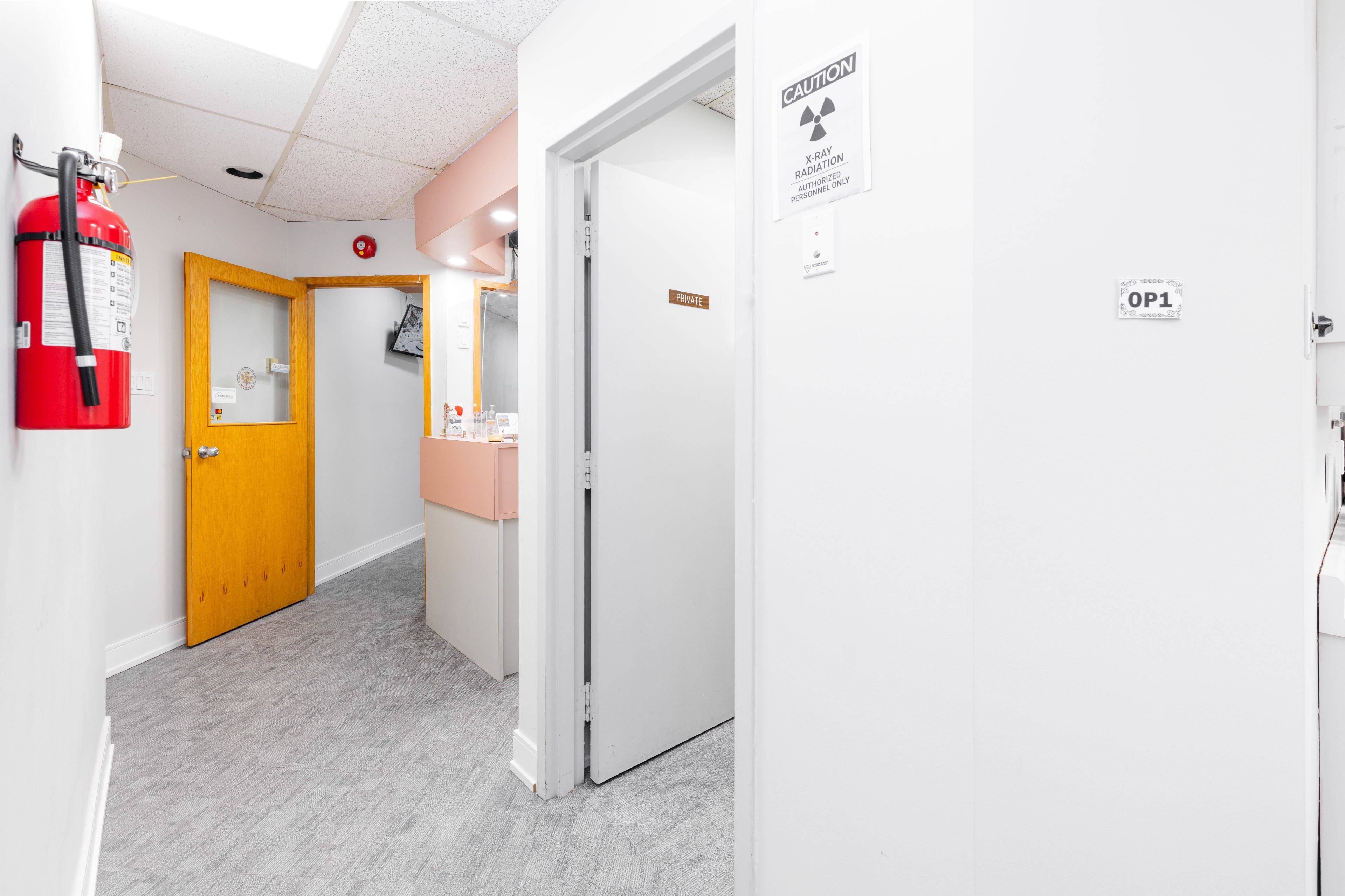 Toronto E05, ON M1T 3T9,3852 Finch AVE E #305