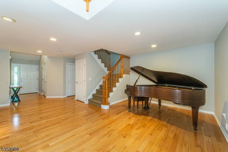 Montville Twp., NJ 07045,22 Aynsley Ct