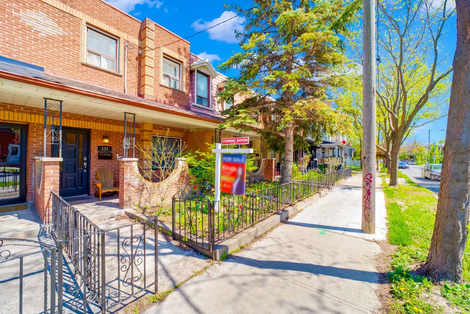 Toronto W01, ON M6K 2W1,131 Lansdowne AVE