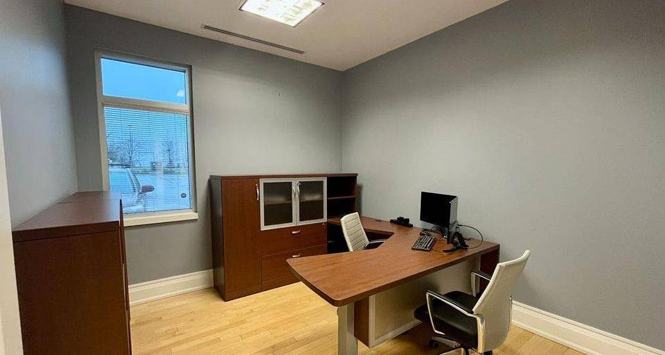 Oakville, ON L6H 6M5,2380 Bristol CIR #11