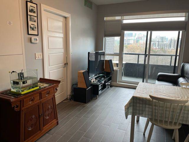 Markham, ON L6G 0G2,15 Water Walk DR #622