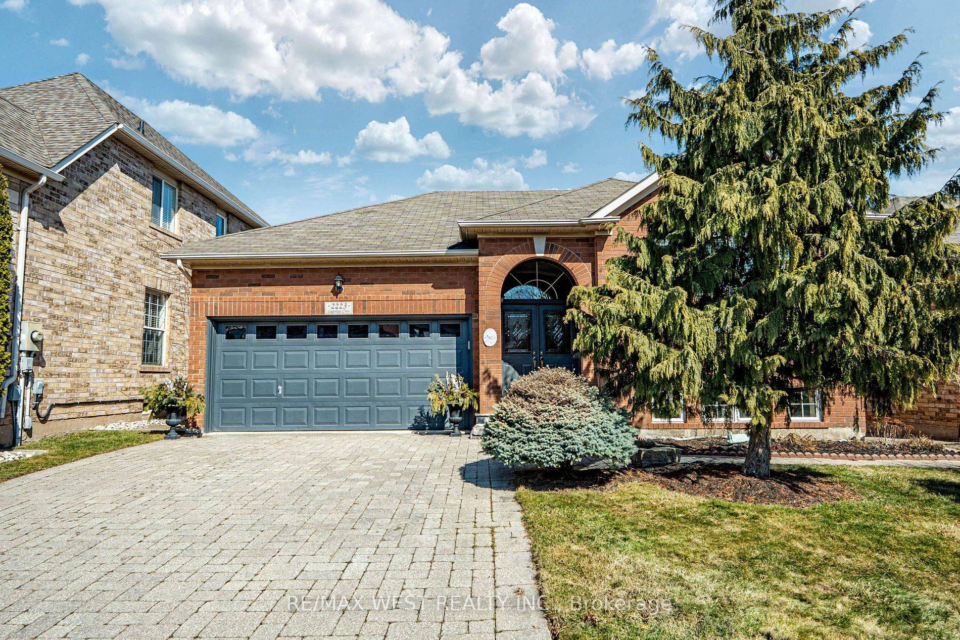 Oakville, ON L6M 4V1,2223 Lapsley CRES