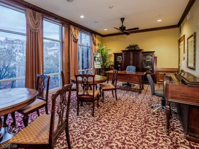 Newton Town, NJ 07860,1 Trinity St #1