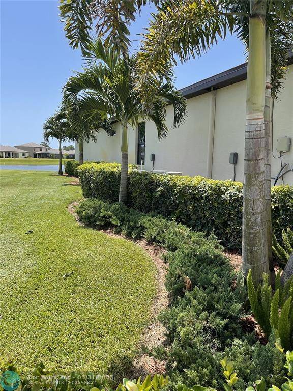 Vero Beach, FL 32967,[StreetName,UnitNumber,StreetNumber,StreetDirPrefix]