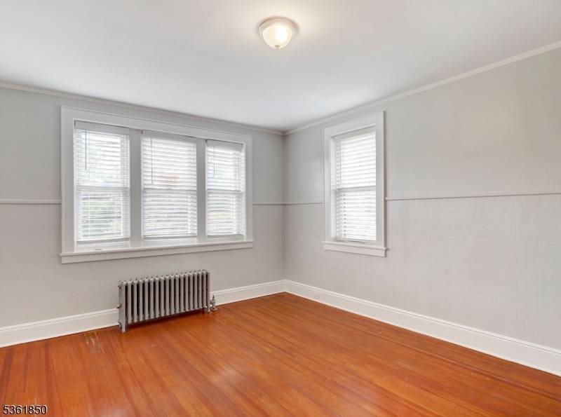 Montclair Twp., NJ 07042,69 Glenridge Ave