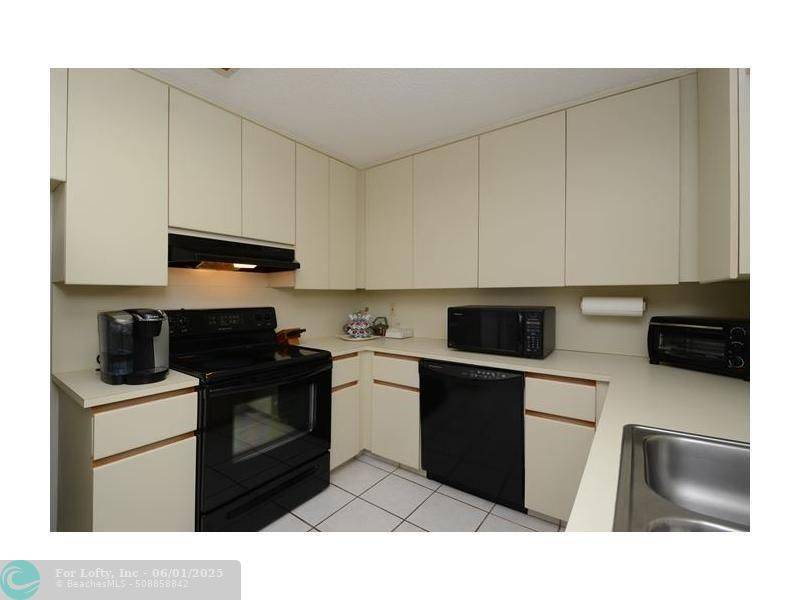 Weston, FL 33326,1371 COTTONWOOD CR  #1371
