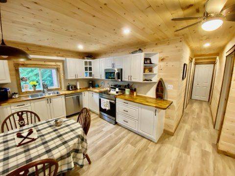 Temagami, ON P0H 1T0,75 Richfield RD