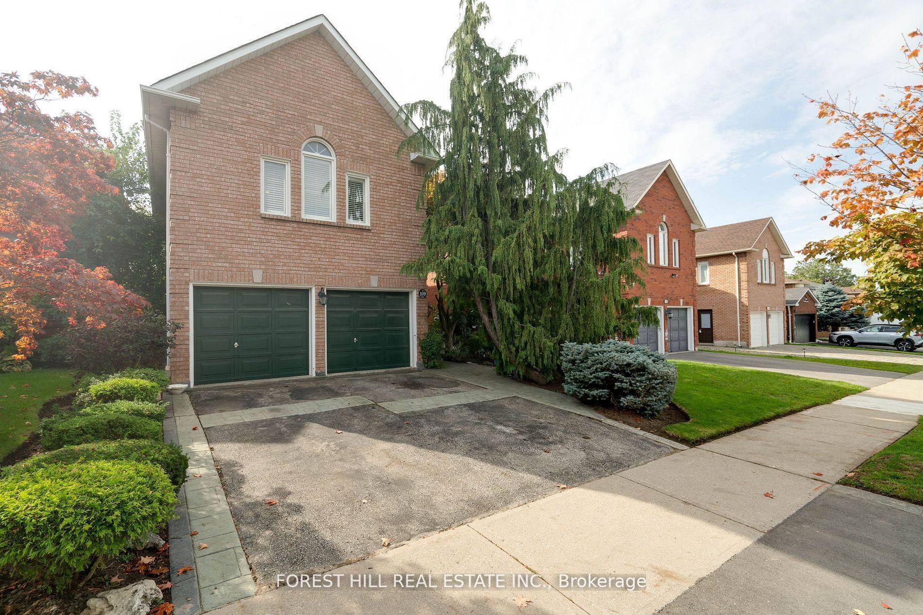 Vaughan, ON L4J 7M2,109 Downing BLVD