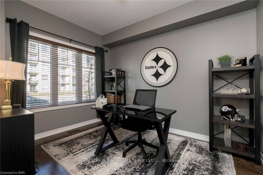 Hamilton, ON L8E 0J4,124 Shoreview PL