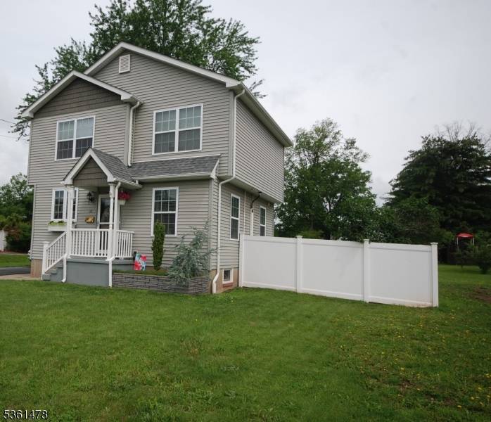 Flemington Boro, NJ 08822,32 New Jersey Ave