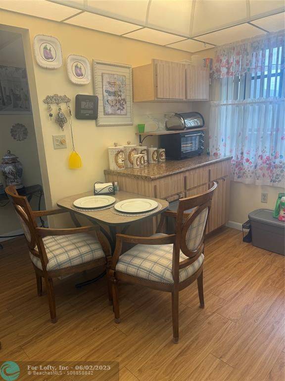 Pembroke Pines, FL 33026,1000 Colony Point Cir  #422