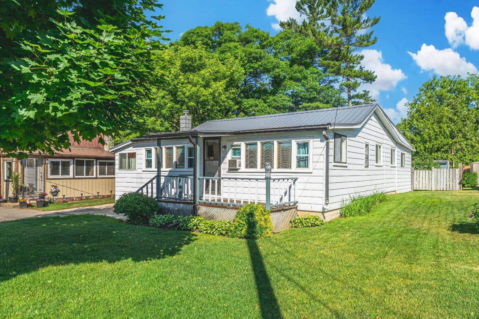 Wasaga Beach, ON L9Z 2J8,304 Old Mosley ST