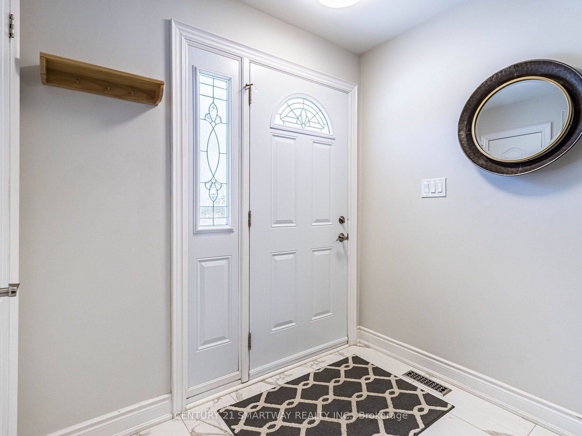 Brampton, ON L6Y 1A6,10 Governor Grove CRES