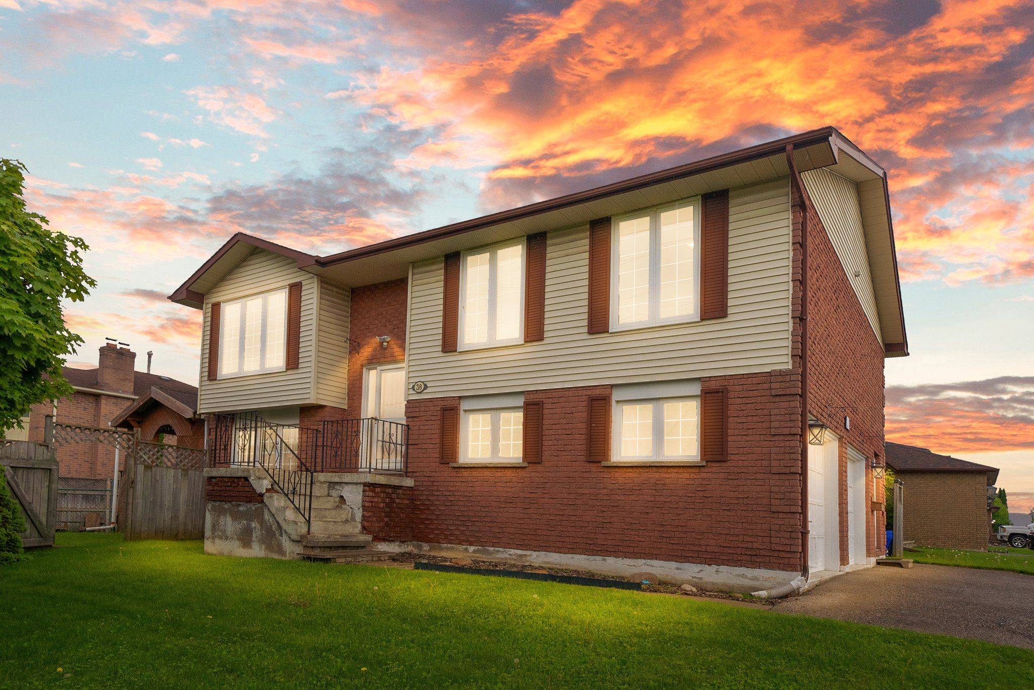 Clarington, ON L1E 1H4,38 Centerfield DR