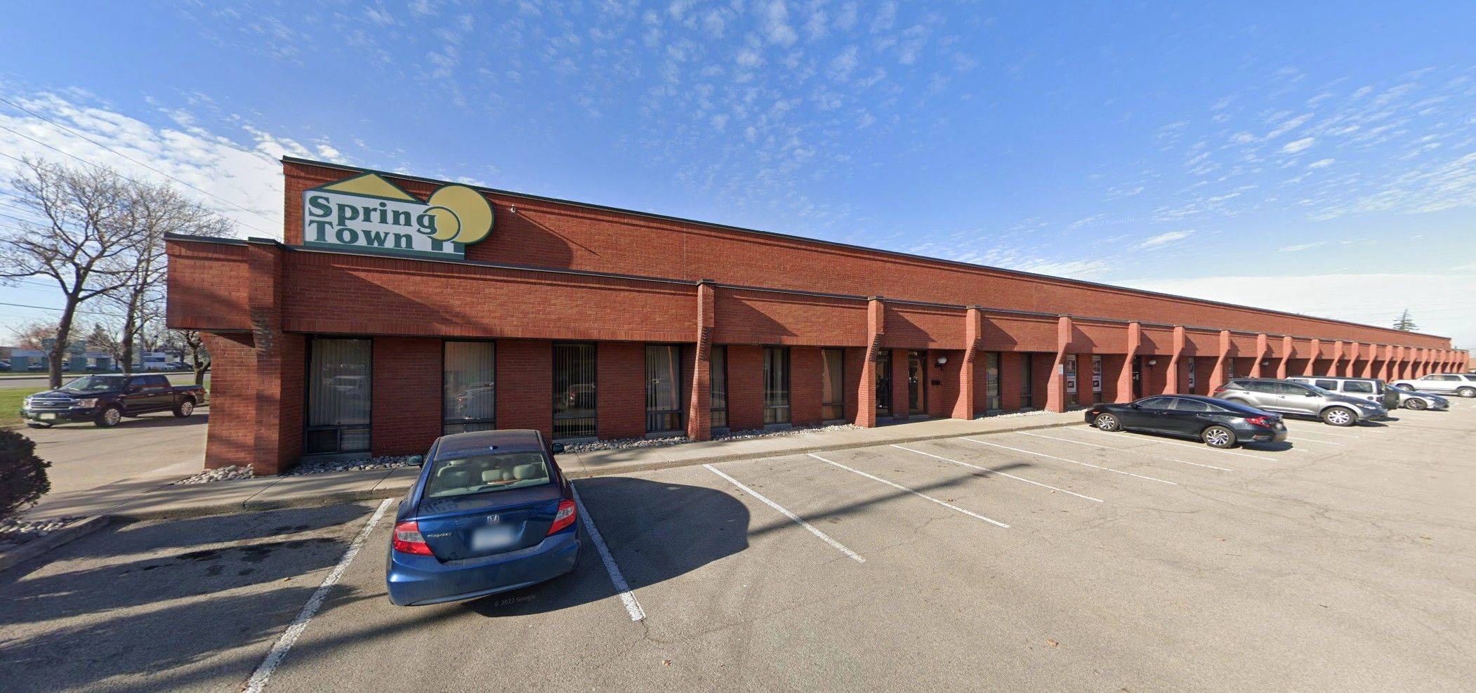 Mississauga, ON L5T 1R2,1415 Bonhill RD #2