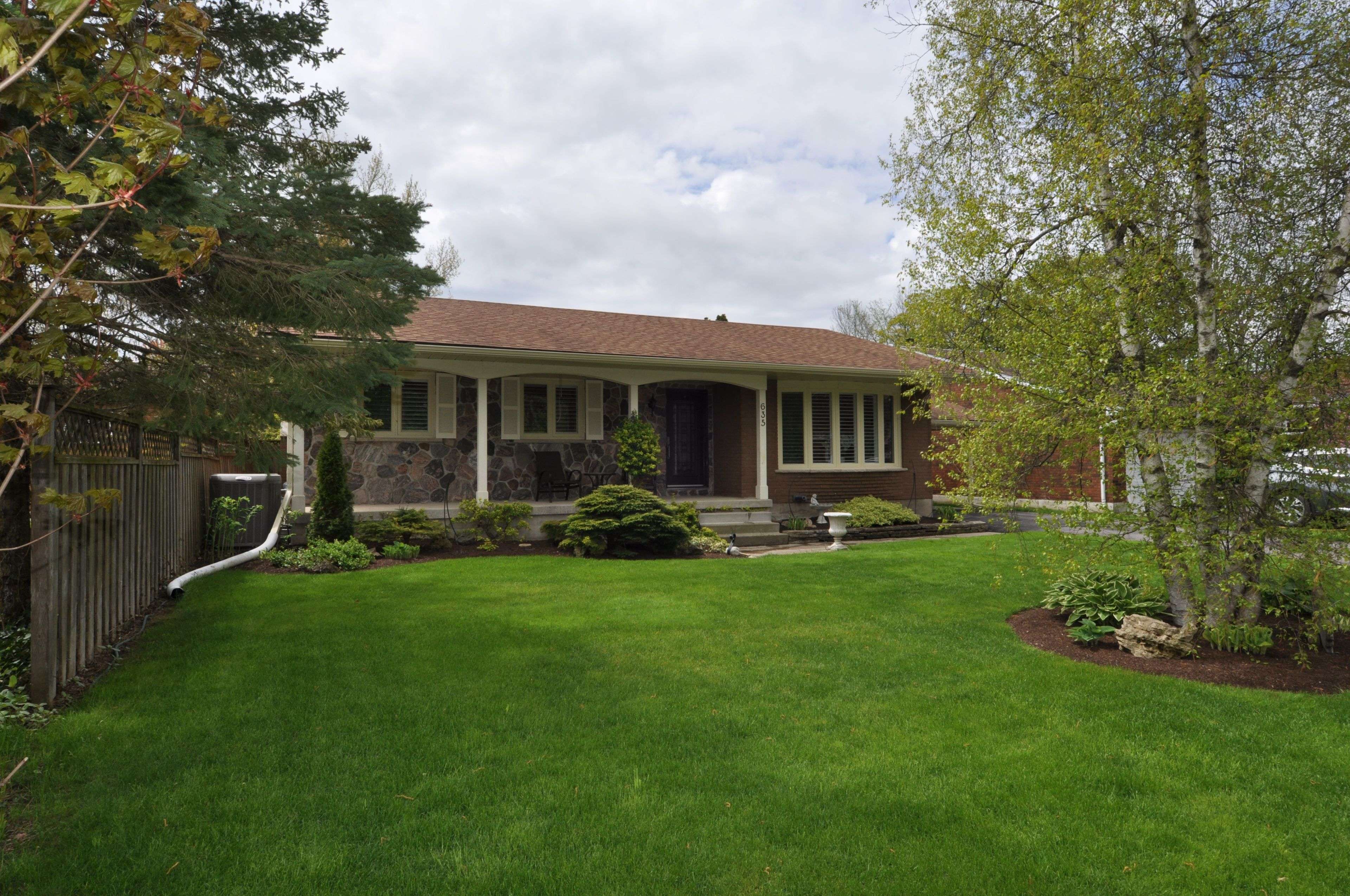 Owen Sound, ON N4K 6A6,635 26th ST W