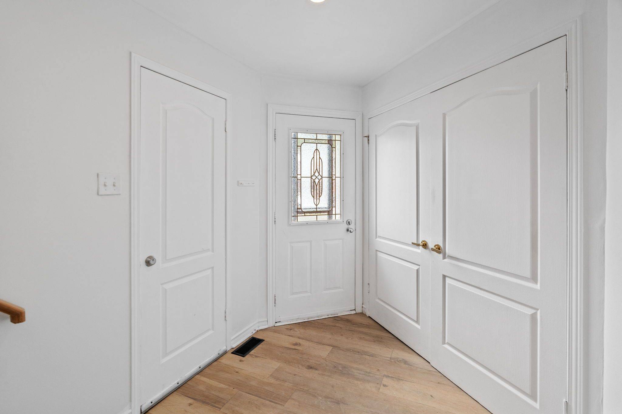 Lucan Biddulph, ON N0M 2J0,195 Main ST