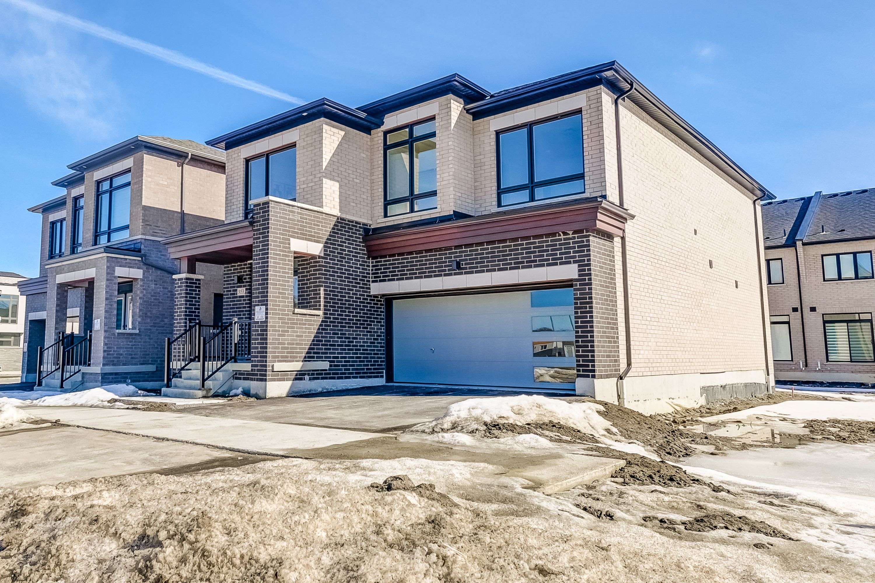 Pickering, ON L1Y 0B4,3153 Blazing Star AVE