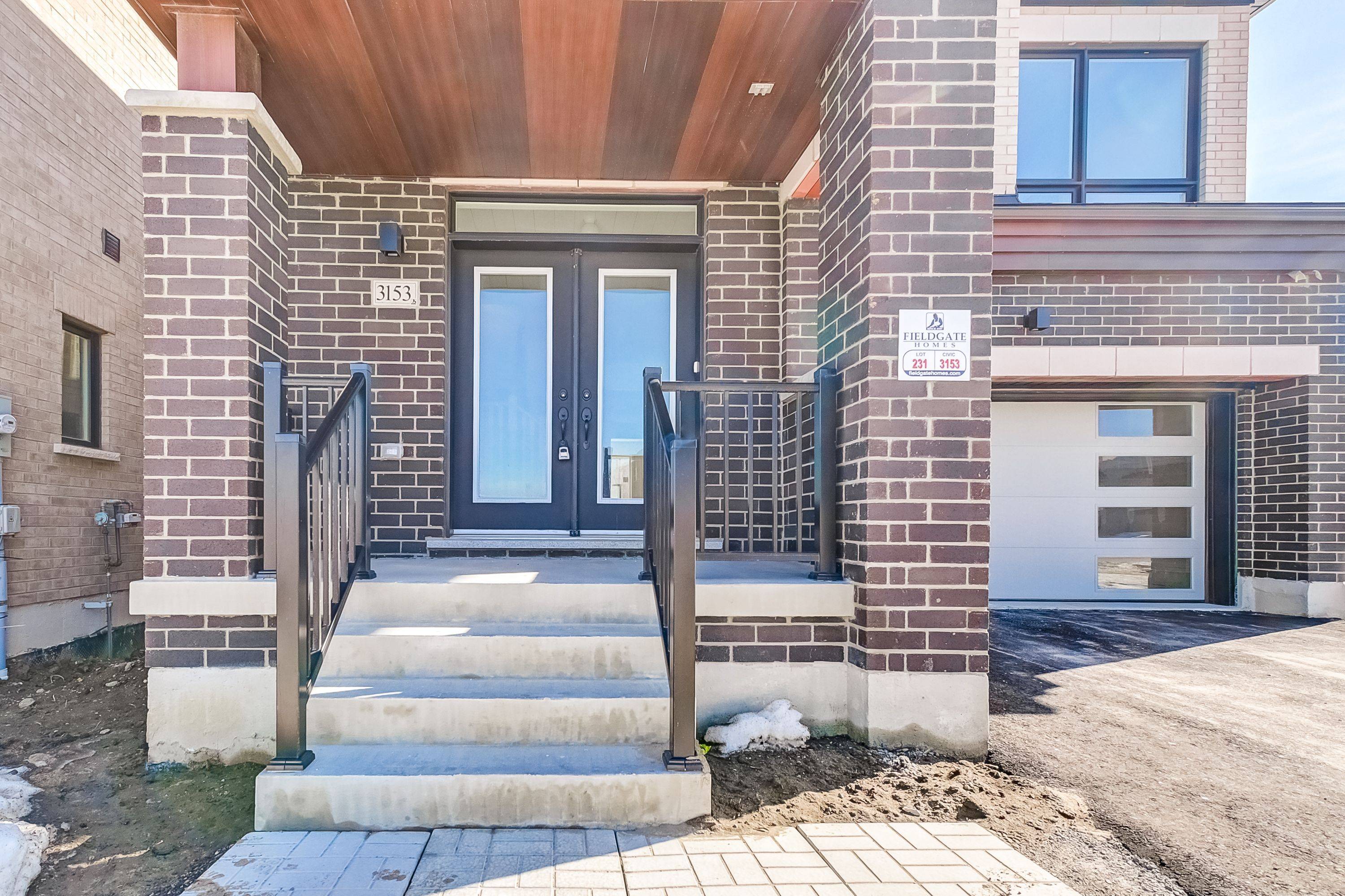 Pickering, ON L1Y 0B4,3153 Blazing Star AVE