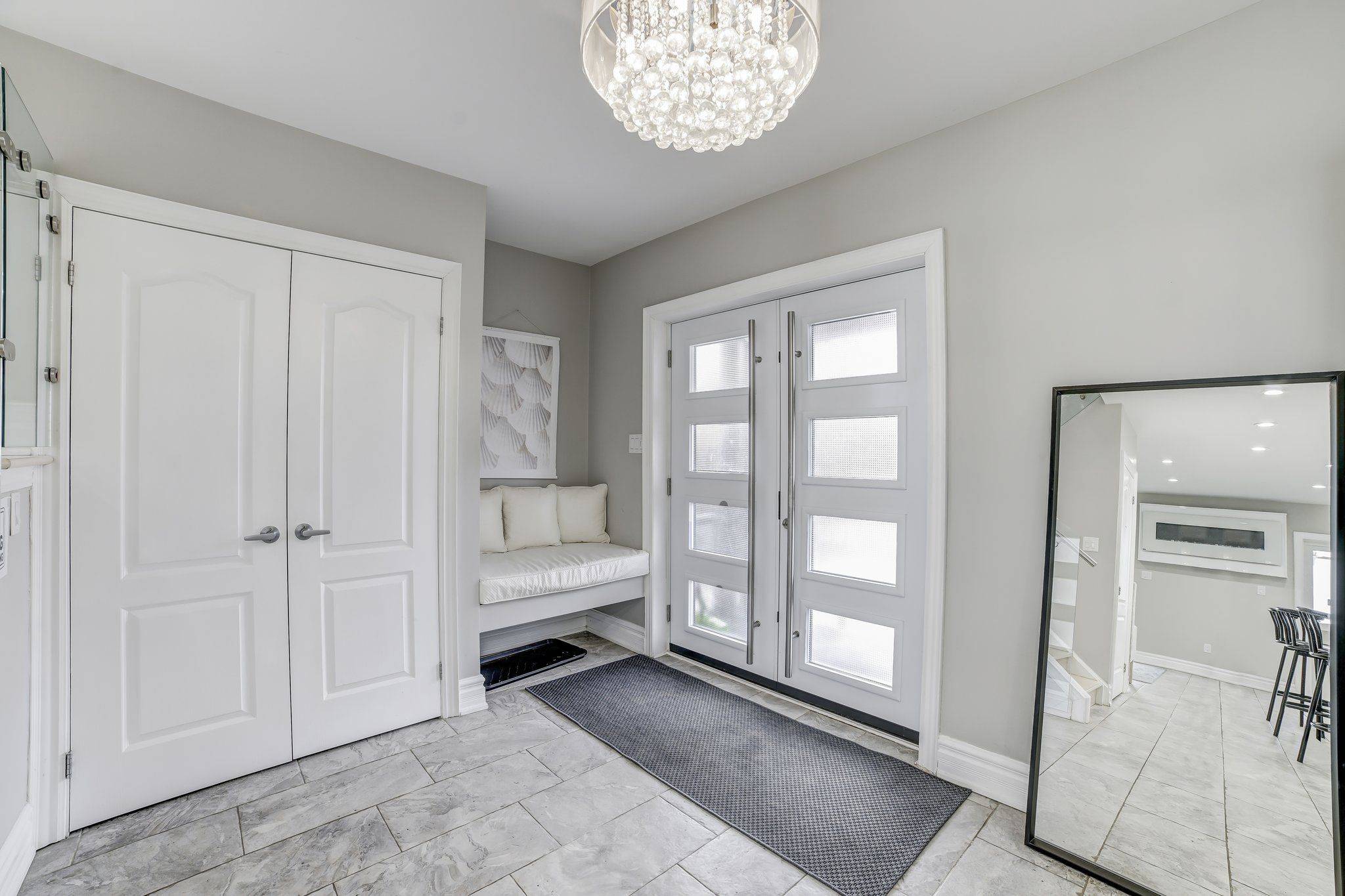 Hamilton, ON L8E 5G5,53 Windemere RD