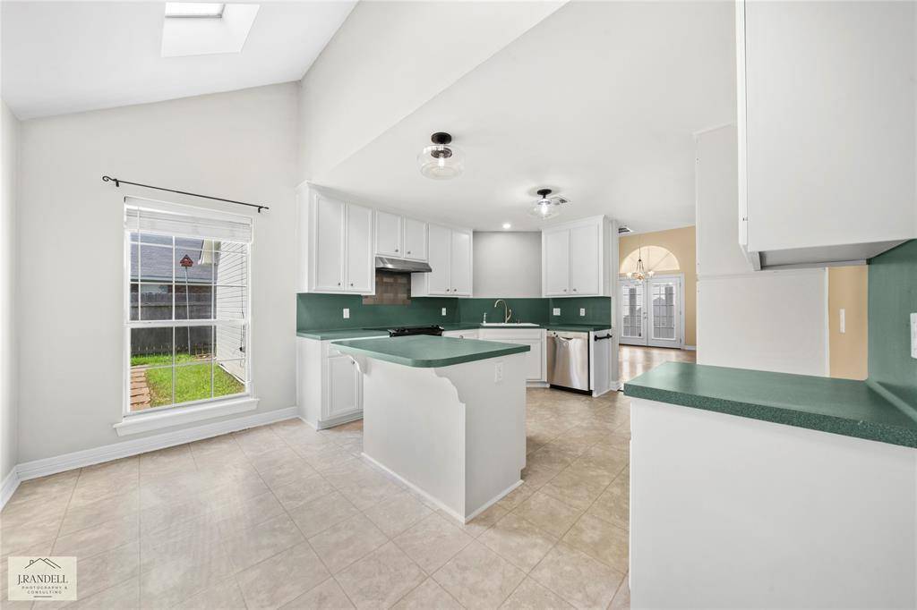 Shreveport, LA 71115,505 Applejack Drive