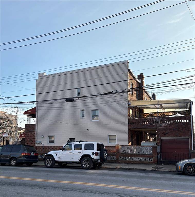 Brooklyn, NY 11214,172 27th AVE