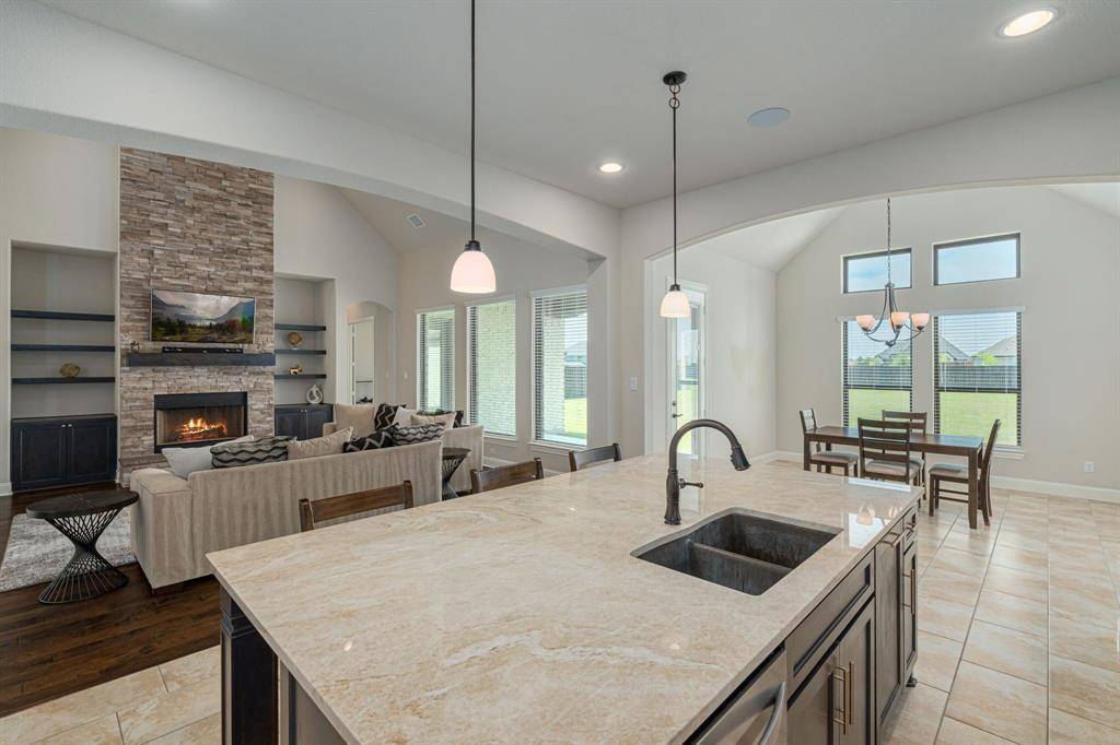 Waxahachie, TX 75167,8220 Stonewall Drive