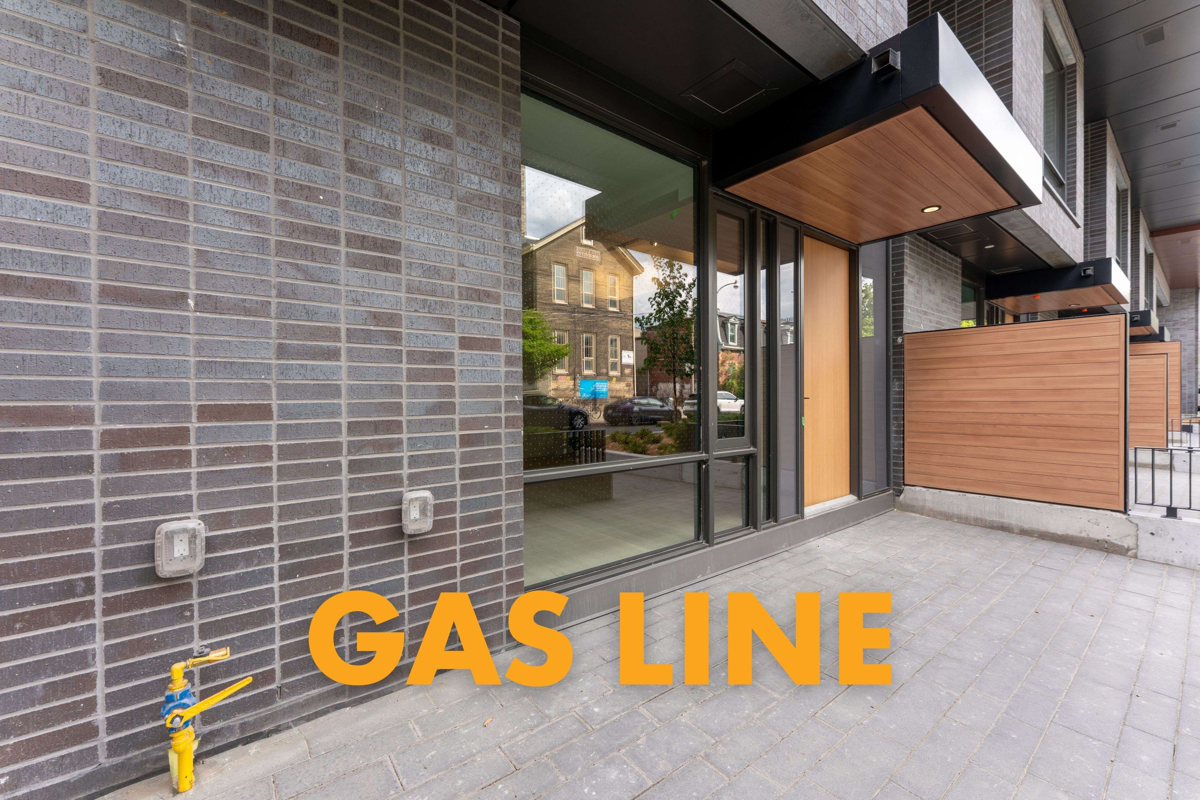 Toronto C08, ON M5A 0Y2,28 Eastern AVE #TH104