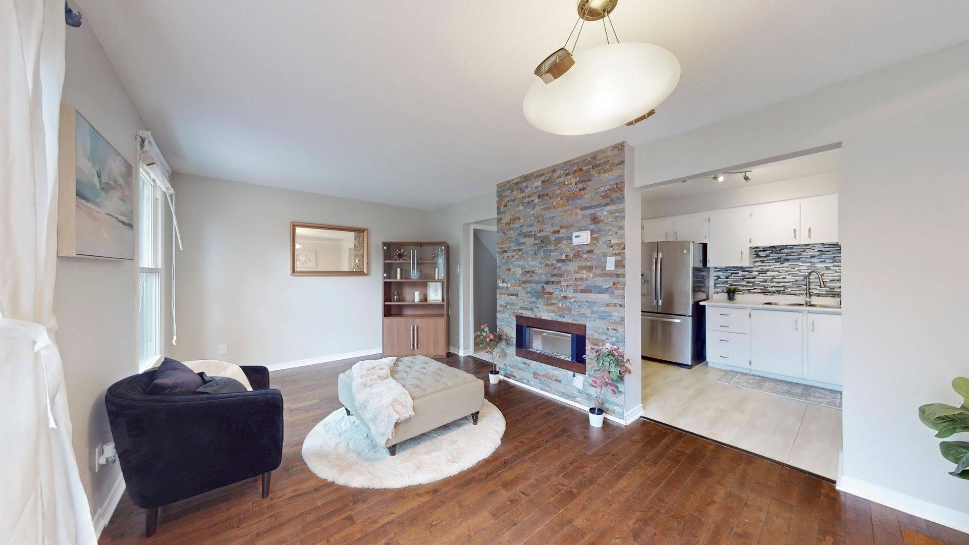 Barrie, ON L4N 4W8,88 Christie CRES