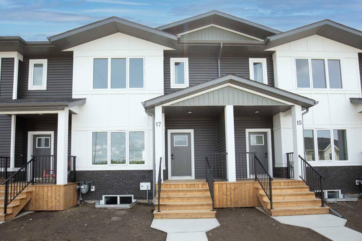 Sylvan Lake, AB T4S 0W4,17 Gray Close