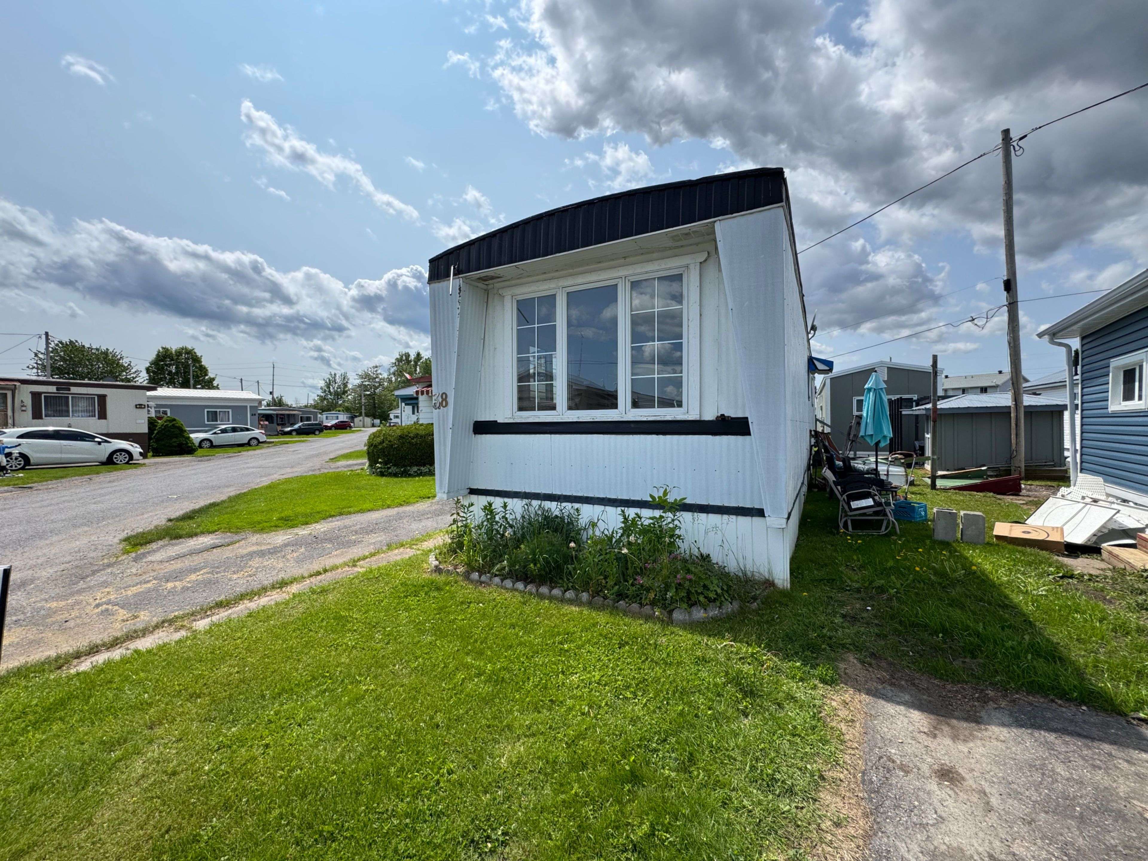 South Dundas, ON K0C 1X0,25 County Road 31 RD #38