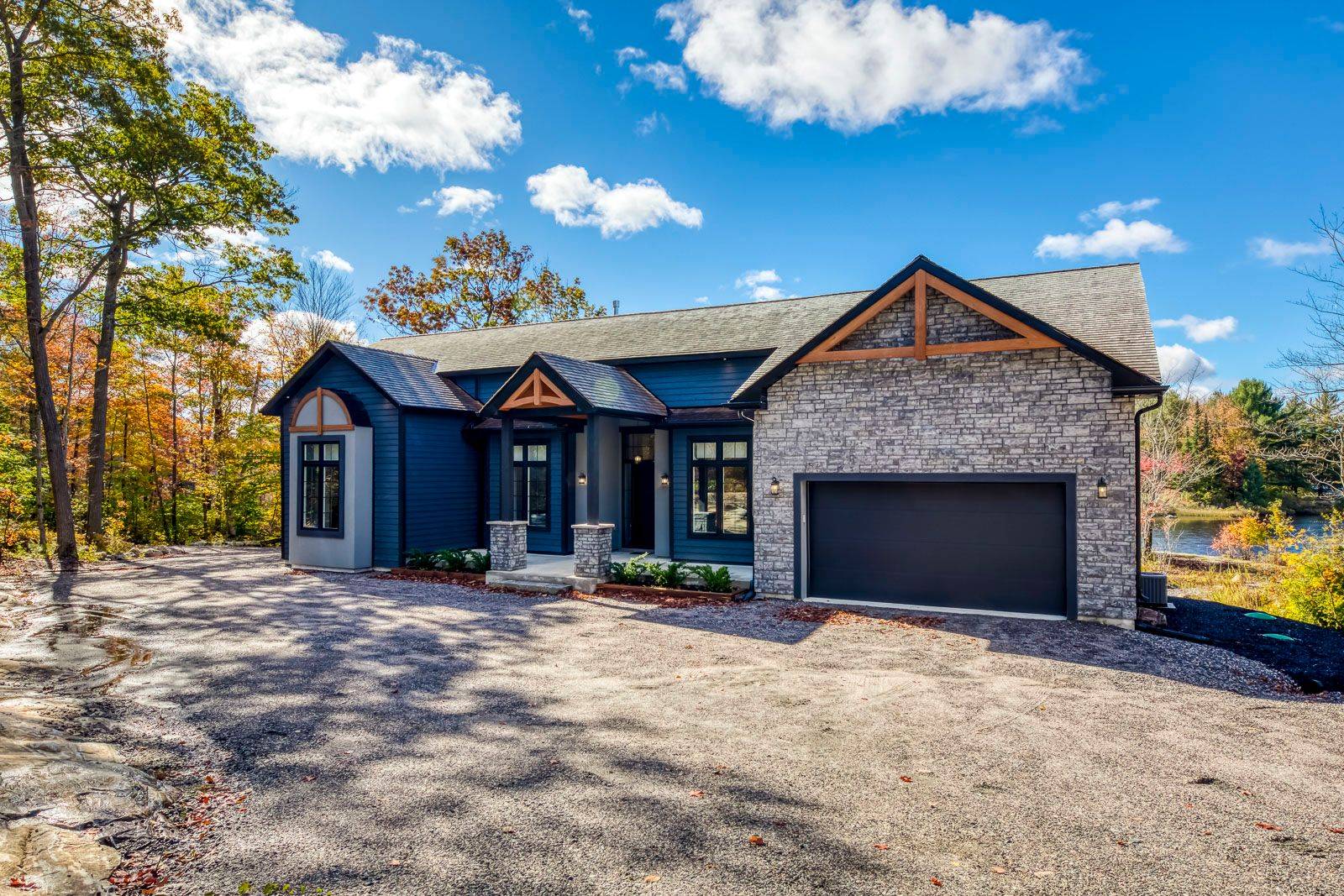 Muskoka Lakes, ON P0C 1H0,4805 MUSKOKA DISTRICT 169 RD #6