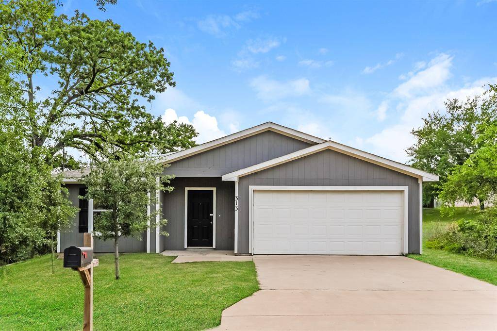 Gun Barrel City, TX 75156,313 Bounding Main Street