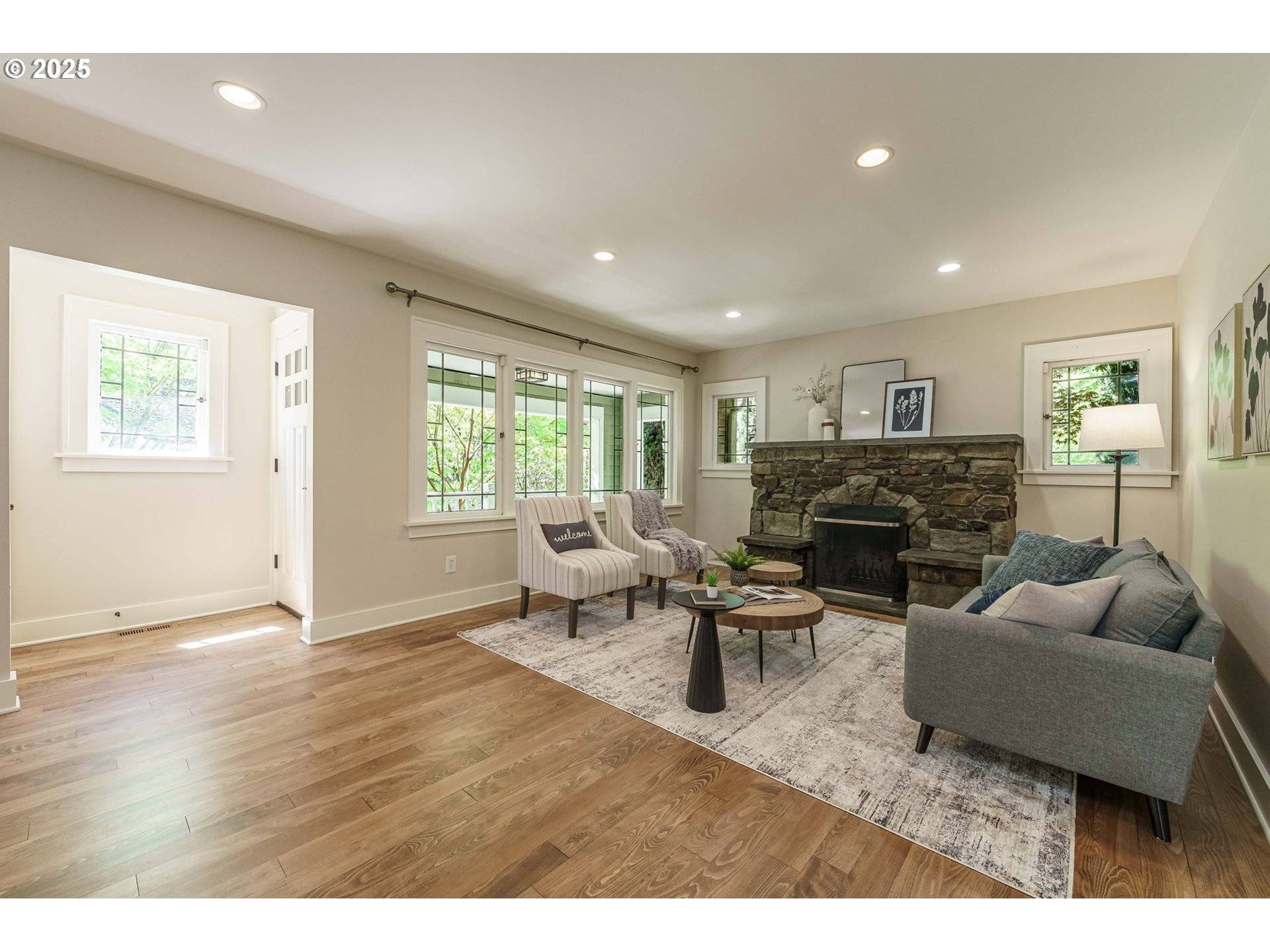 Portland, OR 97212,2702 NE 35TH PL