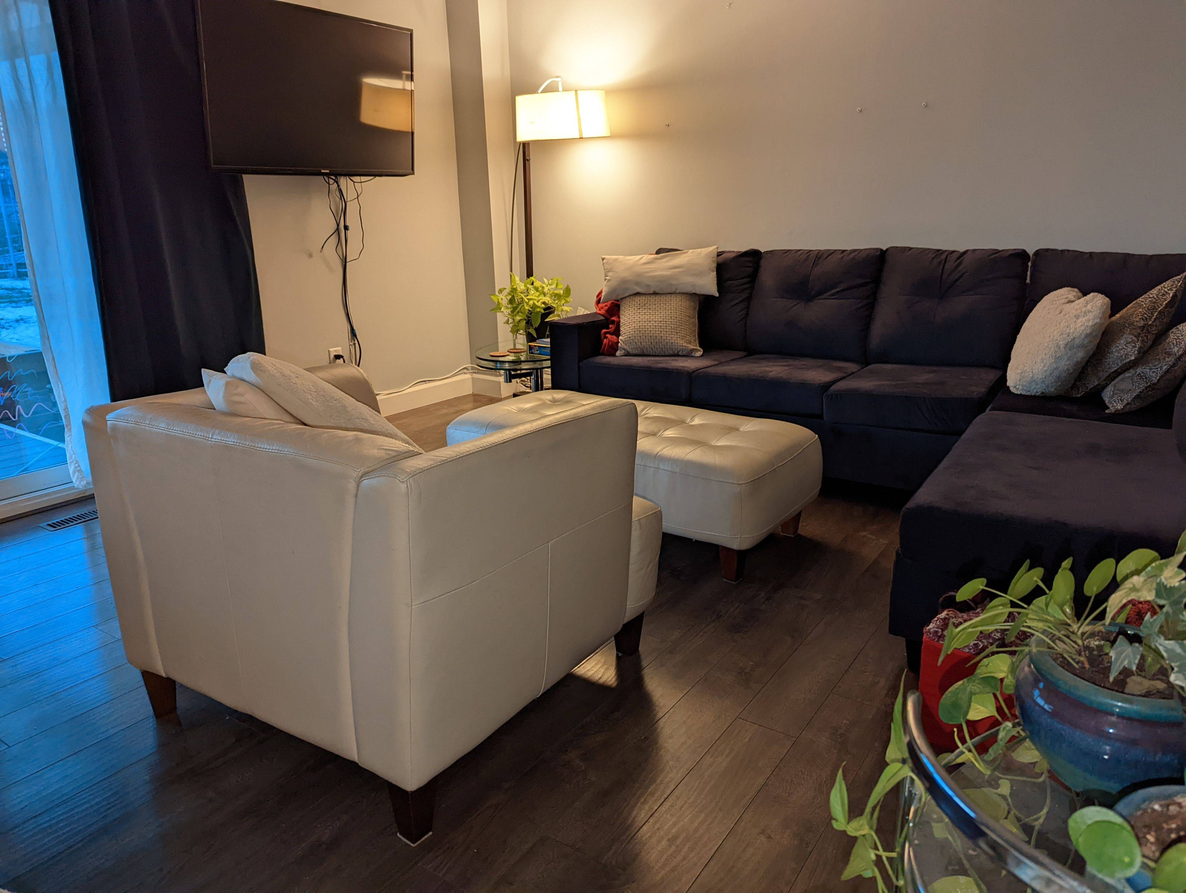Mississauga, ON L5A 3N5,41 Mississauga Valley BLVD #81