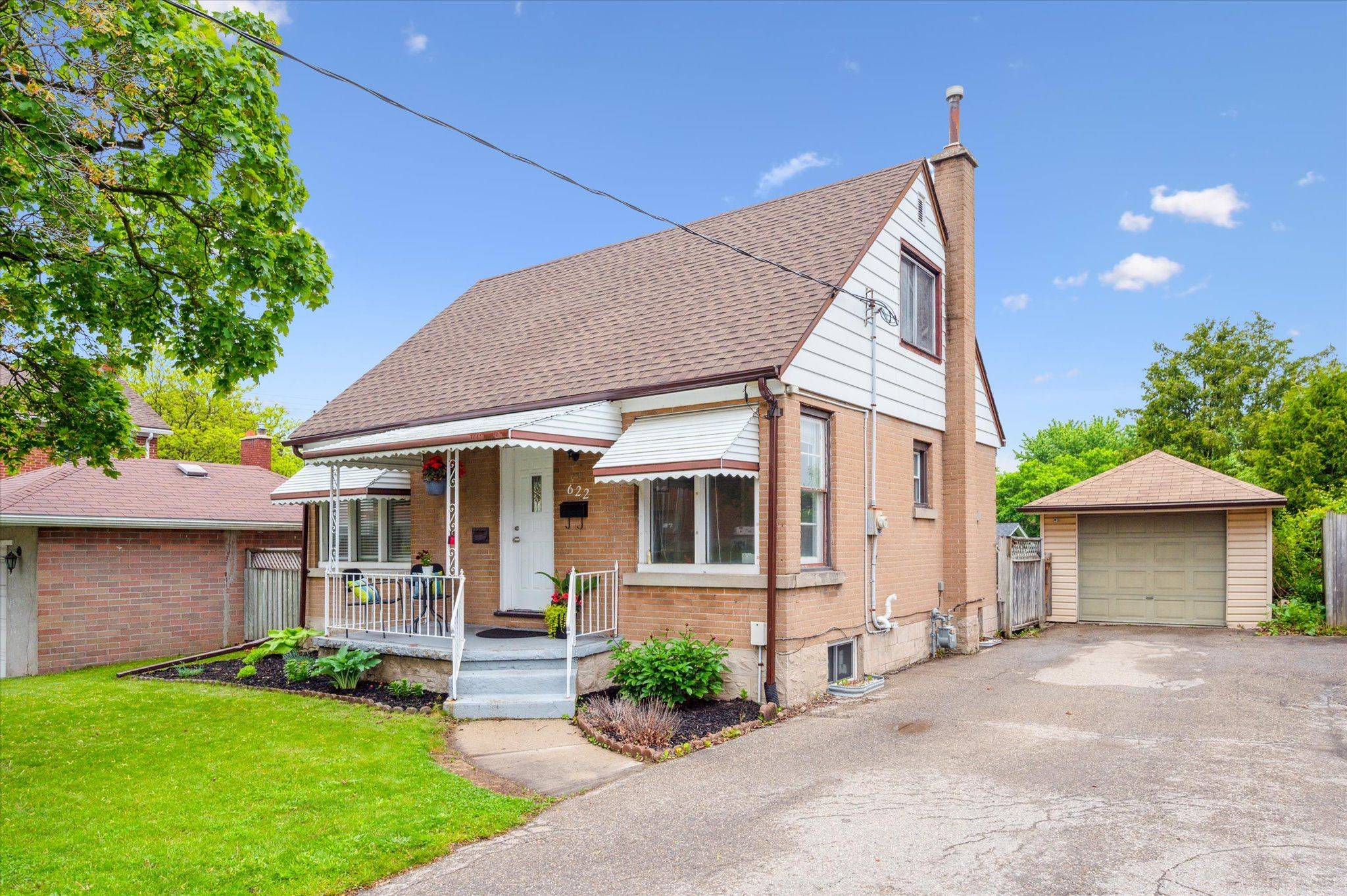 Kitchener, ON N2H 1H1,622 Weber ST E