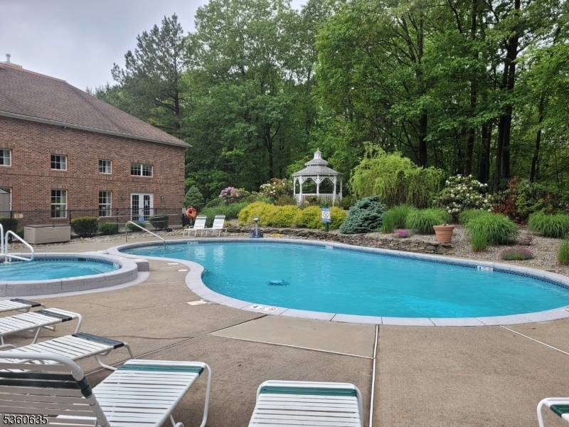 West Milford Twp., NJ 07480,7417 Richmond Rd #417