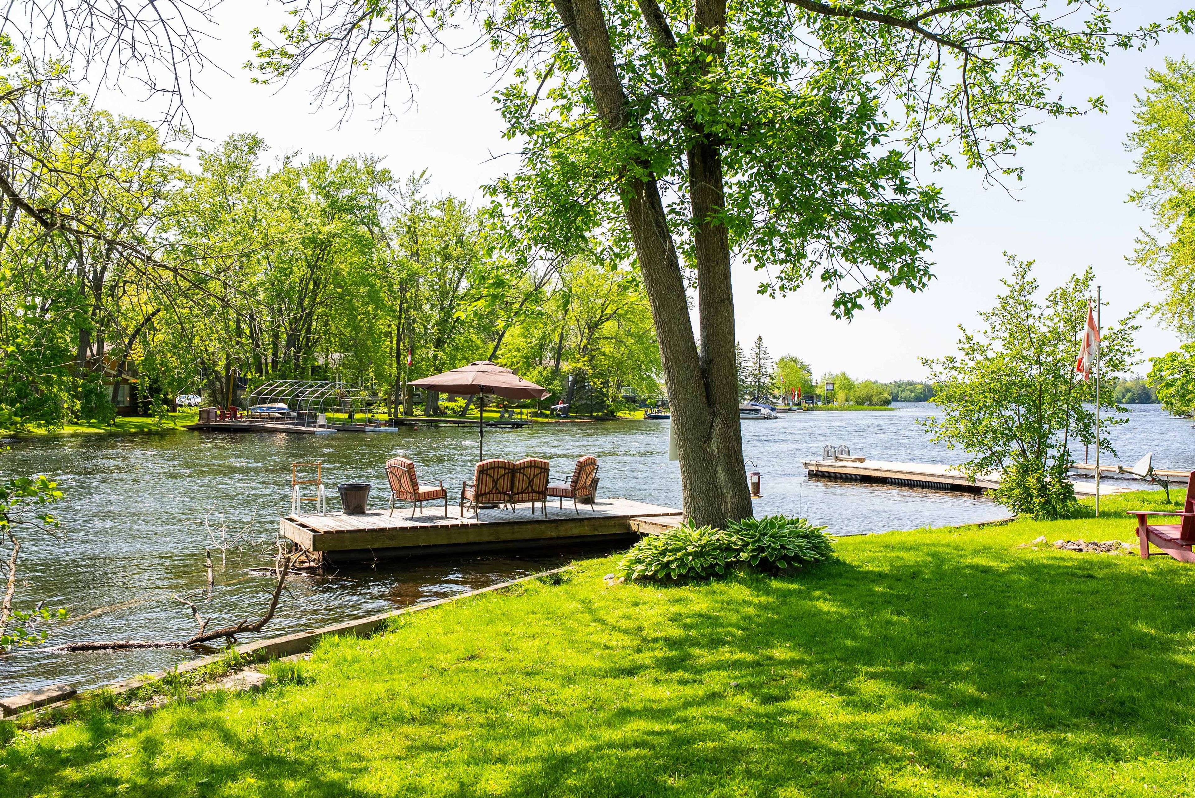 Gravenhurst, ON P0E 1N0,1031 Bea Dale LN